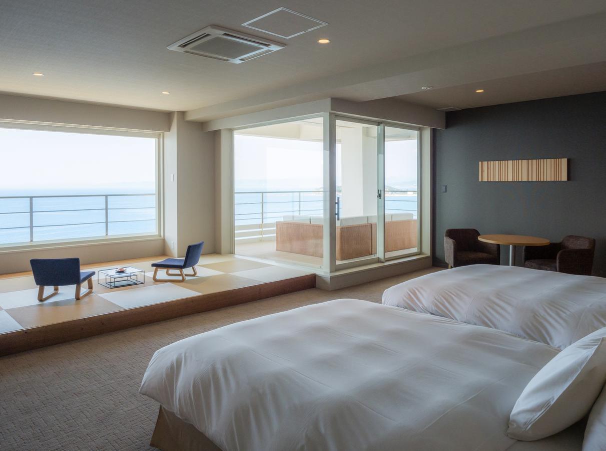 Shirahama Key Terrace Hotel Seamore Екстериор снимка